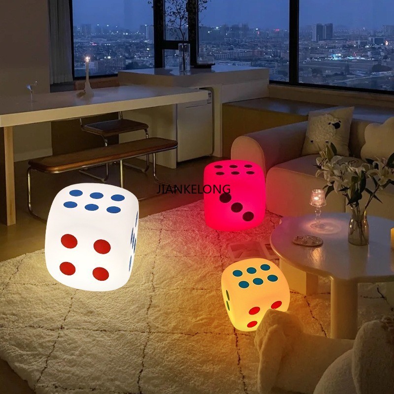 Outdoor waterproof LED luminou - Outdoor Furniture Year Round のレビューと価格